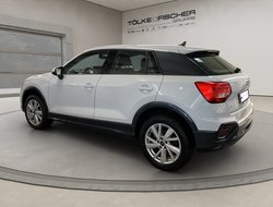 Q2 40 2.0 TFSI quattro advanced ACC AUT Kam. LED