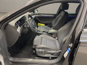 Passat Variant 2.0 TDI BMT Business R-Line ACC – Bild 8