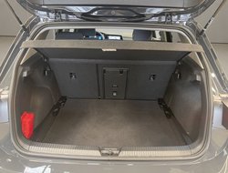 Golf VIII 1.0 eTSI Move ACC AUT Kam. Navi LED LM