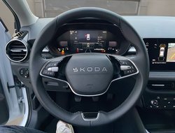 Fabia 1.0 TSI Tour Kam. Navi DynLicht KeyLess LM