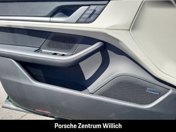 Taycan 4 Cross Turismo InnoDrive Soft-Close BOSE – Bild 13