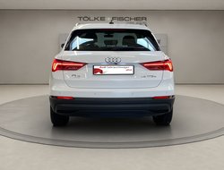 Q3 45 1.4 TFSI e Basis Pano AUT Kam. Navi Pano