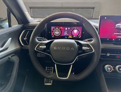 Kodiaq 2.0 TDI DSG 4x4 Sportline DCC ACC AHK Navi