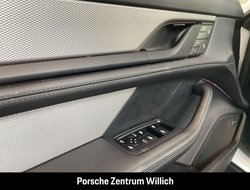 Taycan GTS Sport Turismo HA-Lenkung InnoDrive