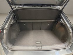 T-Roc 1.5 TSI Sport ACC AUT Kam. Navi Sportp. LM