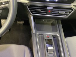 Leon 1.0 eTSI Style AUT KlimaA. LED LM PDC SHZ