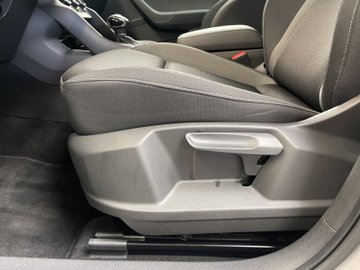 Karoq 1.5 TSI ACT Tour ACC AUT Kam. Navi Virtual – Bild 10
