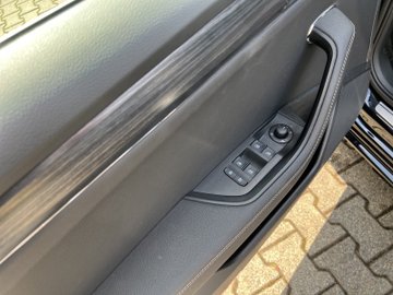 Superb Combi 2.0 TDI Style ACC AUT Navi Virtual – Bild 8