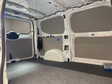 T7 Transporter Kasten 2.5 l eHybrid Autom – Bild 15