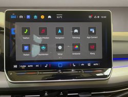 Golf VIII Variant 1.5 eTSI  85 kW Life ACC AHK