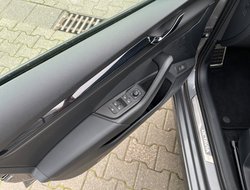 Octavia Combi 2.0 TDI Sportline ACC AUT Navi HUD
