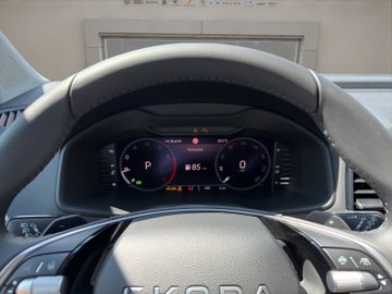 Karoq 1.5 TSI ACT Balance ACC AHK AUT Kam. Navi – Bild 12