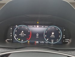 Kamiq 1.5 TSI Selection ACC AHK AUT Navi Virtual