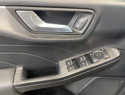 Kuga 1.5 EcoBoost Titanium Kam. Navi KeyLess LED