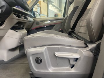 T7 Multivan 1.5 TSI e 4MOTION Style lang Pano – Bild 9
