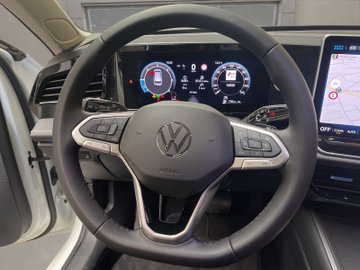 Passat Variant 2.0 TDI W Business DCC ACC AHK LM – Bild 11