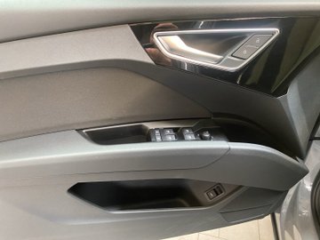 Q4 e-tron quattro 45 e-tron ACC AUT Kam. Navi LM – Bild 9