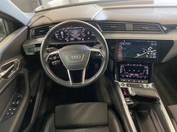 Q8 e-tron Sportback  50 quattro advanced Pano LM – Bild 16