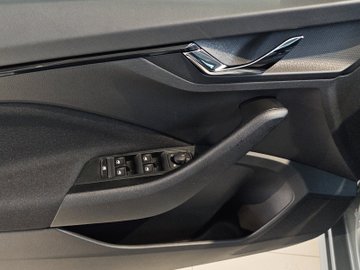 Kamiq 1.0 TSI DSG Balance AHK AUT Kam. KeyLess – Bild 9