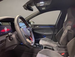 Golf VIII 2.0 TSI GTI ACC AUT Kam. Navi Sportp.