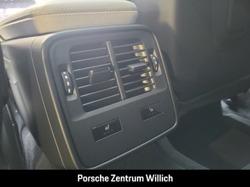 Taycan GTS InnoDrive Rückfahrkamera Head-Up BOSE – Bild 22