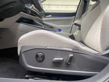 Golf VIII Variant 1.5 eTSI Style ACC AUT Kam. LM – Bild 10