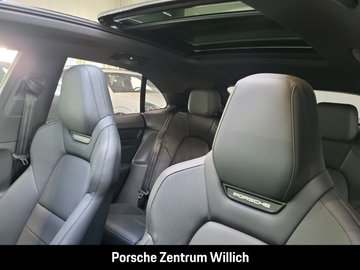 Macan 4S BOSE LED-Matrix Panorama Luftfederung – Bild 32