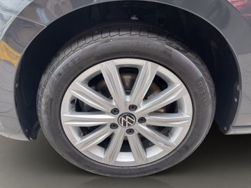 Touran BMT 1.5 TSI Comfortline ACC AUT Kam. LM – Bild 7