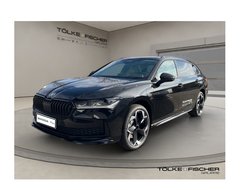 Superb Combi Sportline DCC Pano AHK Traveller