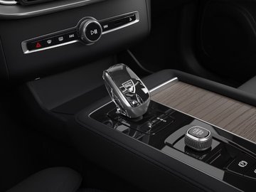 XC90 T8 PHEV Plus Bright Recharge Gewerbe Spezial – Bild 12
