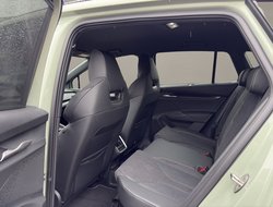 Elroq 85 Sportline ACC AHK Navi eSitz eHeck