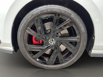 Golf VIII 2.0 TSI GTI ACC AUT Navi Sportp. LED – Bild 7