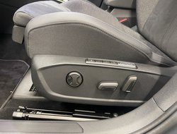 Golf VIII 1.5 eTSI W Style ACC AUT Kam. Navi HUD