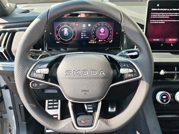 Kodiaq 2.0 TSI 4x4 W RS DCC ACC AHK AUT Navi 360 – Bild 10