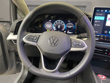 Golf VIII Variant 1.5 eTSI  W Life ACC AHK AUT – Bild 11