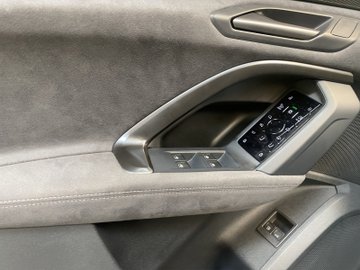 Q5 2.0 quattro edition one mythosschwarz Pano – Bild 9