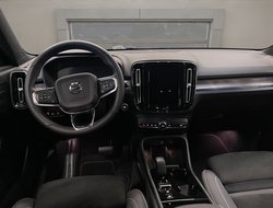 XC40 T4 Twin Engine PHEV Plus Dark Recharge AUT