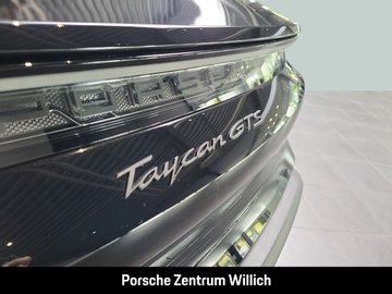 Taycan GTS HA-Lenkung Active-Ride Head-Up – Bild 10