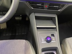 Tayron 2.0 TDI W Life ACC AHK AUT Kam. Navi 360