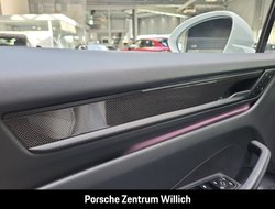 Macan 4S BOSE LED-Matrix Panorama Luftfederung