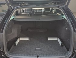 Octavia Combi 2.0 TDI DSG Tour ACC AHK Navi eHeck