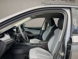 Octavia Combi 2.0 TDI DSG Tour ACC AHK Navi eHeck