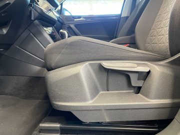 Tiguan 2.0 TDI BMT Life ACC AHK AUT Kam. Navi LM – Bild 11