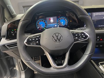 Golf VIII 1.5 eTSI R-Line R-Line IQLight ACC AHK – Bild 11