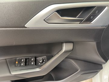 Polo Energy 1.0 l TSI  5-Gang Ganzjahresreifen – Bild 9