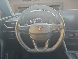 Leon 1.5 eTSI DCC ACC AUT Kam. Navi Sportp. LED