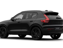 XC40 B3 Ultra Black Edition ACC AHK AUT Kam. 360