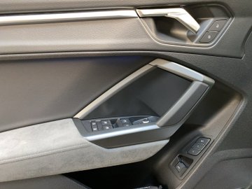 Q3 40 2.0 TFSI quattro advanced Pano AHK AUT 360 – Bild 9