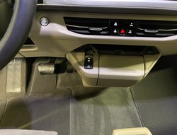 T7 Multivan 1.5 TSI e 4MOTION Life lang AHK DCC