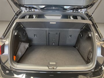 Golf VIII 1.5 eTSI R-Line R-Line IQLight ACC AHK – Bild 17